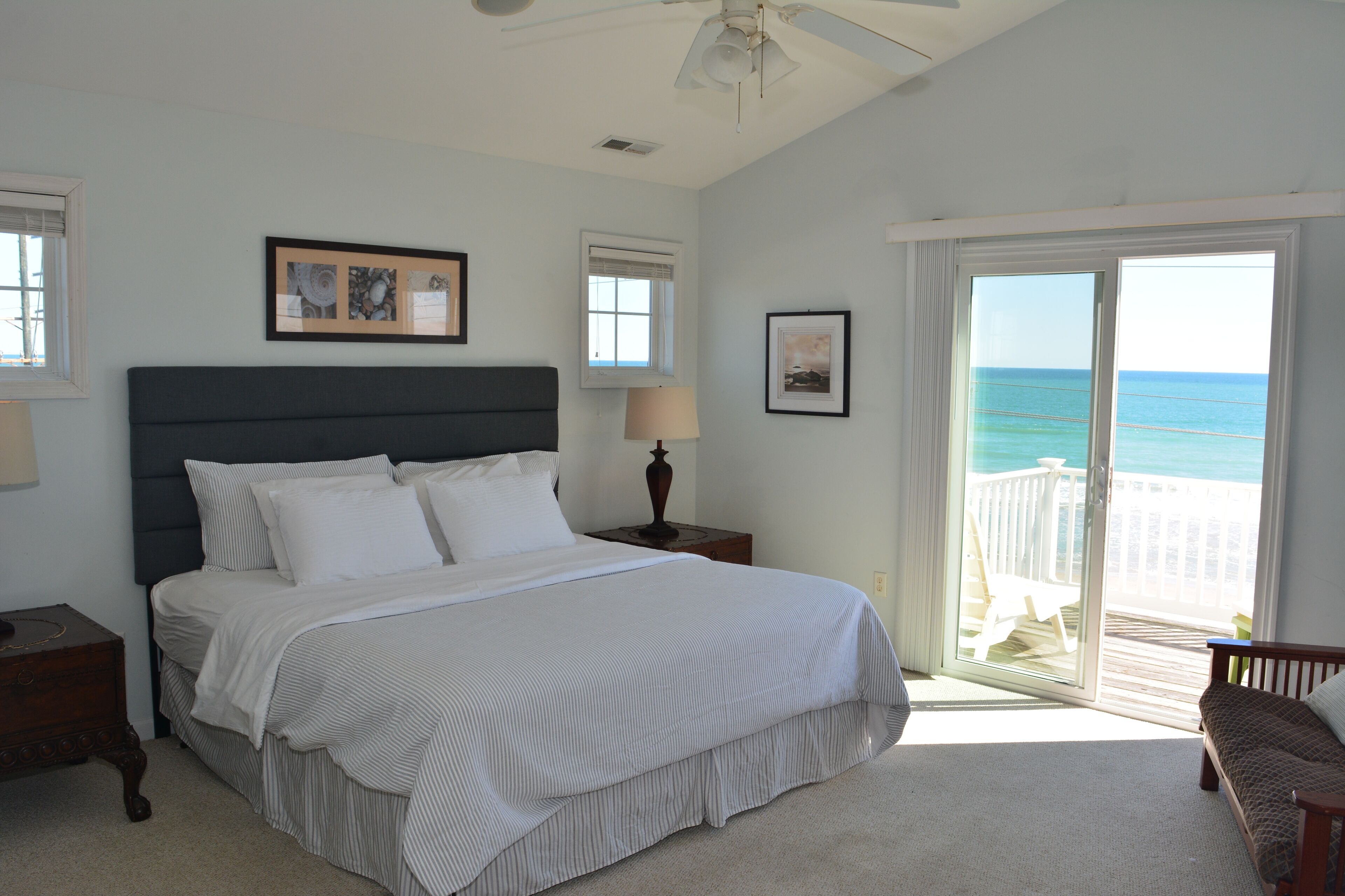 5 habitaciones, tabla de planchar con plancha, wifi y ropa de cama 