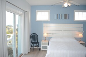 5 bedrooms, iron/ironing board, WiFi, bed sheets