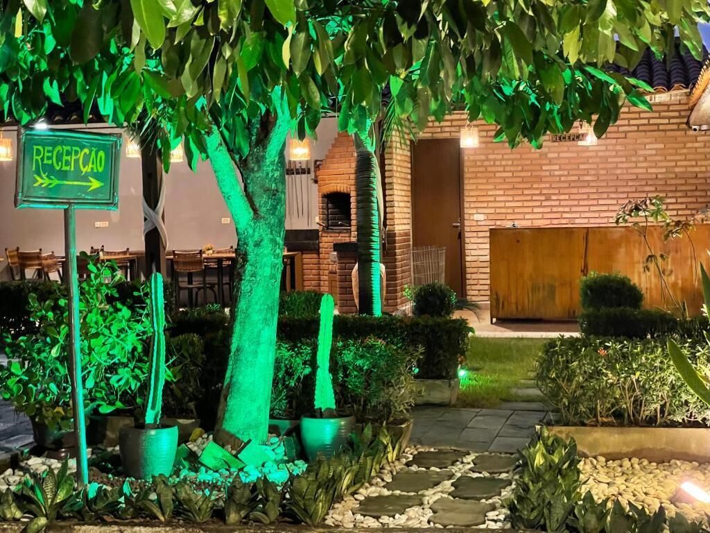 Fachada da propriedade