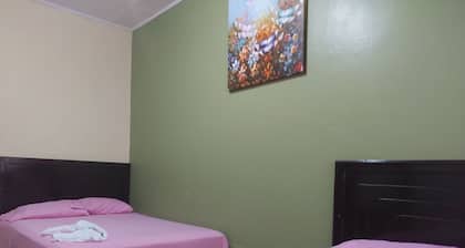 Mados Hotel Tamarindo