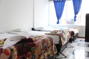 Familien-Vierbettzimmer
