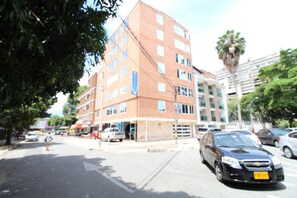 Front of property - Hotel Manager Obelisk (Medellín)