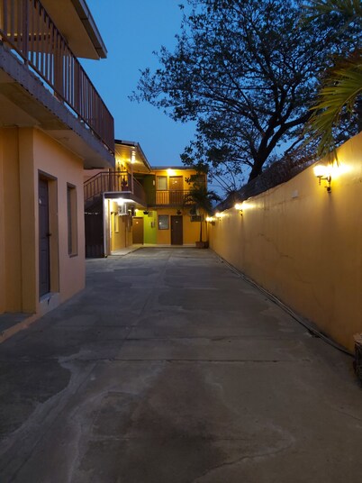 Mados Hotel Aterrizaje