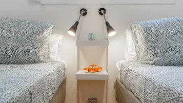3 bedrooms, iron/ironing board, travel crib, free WiFi