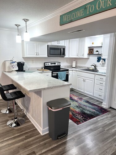 Apartment in private home, sleeps 7 guest