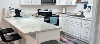 Apartment in private home, sleeps 7 guest