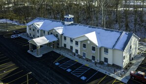 Aerial view - Cobblestone Inn & Suites - Brookville (Brookville)