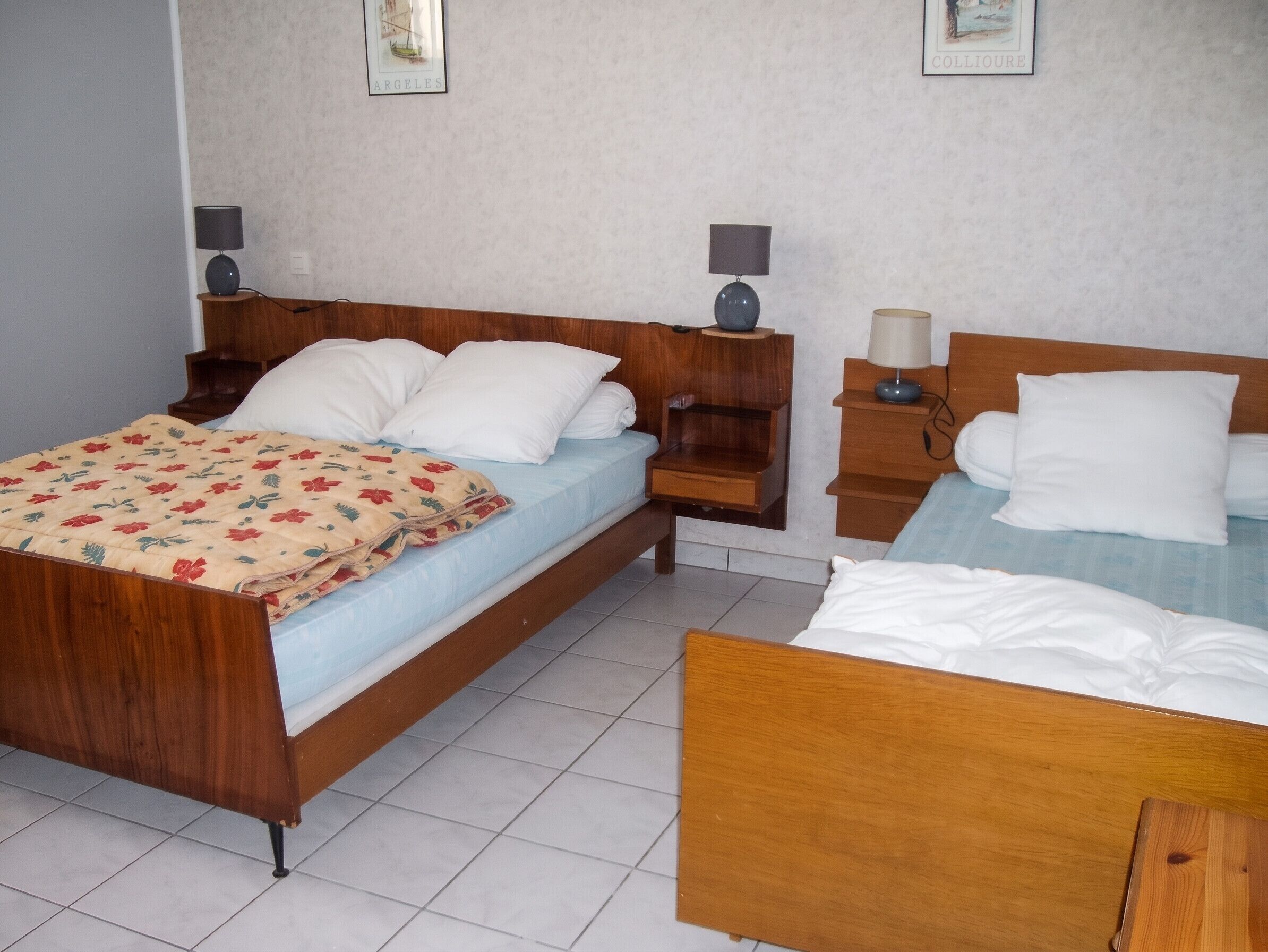 2 bedrooms, iron/ironing board, travel cot, free WiFi