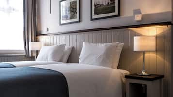 Doppel- oder Zweibettzimmer