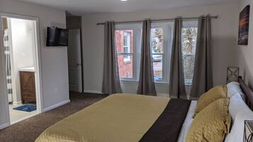 5 chambres, fer et planche à repasser, Wi-Fi, draps fournis