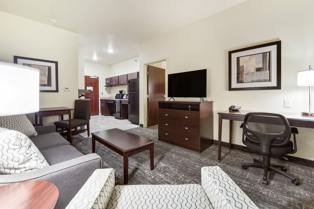 Suite, 1 King Bed with Sofa bed, Accessible, Non Smoking | Pillowtop beds, in-room safe, desk, iron/ironing board