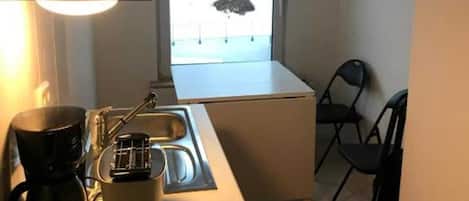 Fridge, microwave, oven