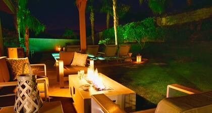 The Sunberry: Private Mini Resort, Free Heated Pool/Spa, 5-star hospitality!