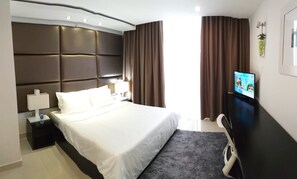 3 chambres, fer et planche Ă repasser, Wi-Fi, literie fournie