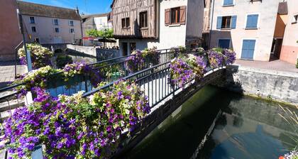 Homerez - Studio with parking in Montargis