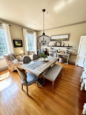 Termasuk sarapan Eropah setiap hari