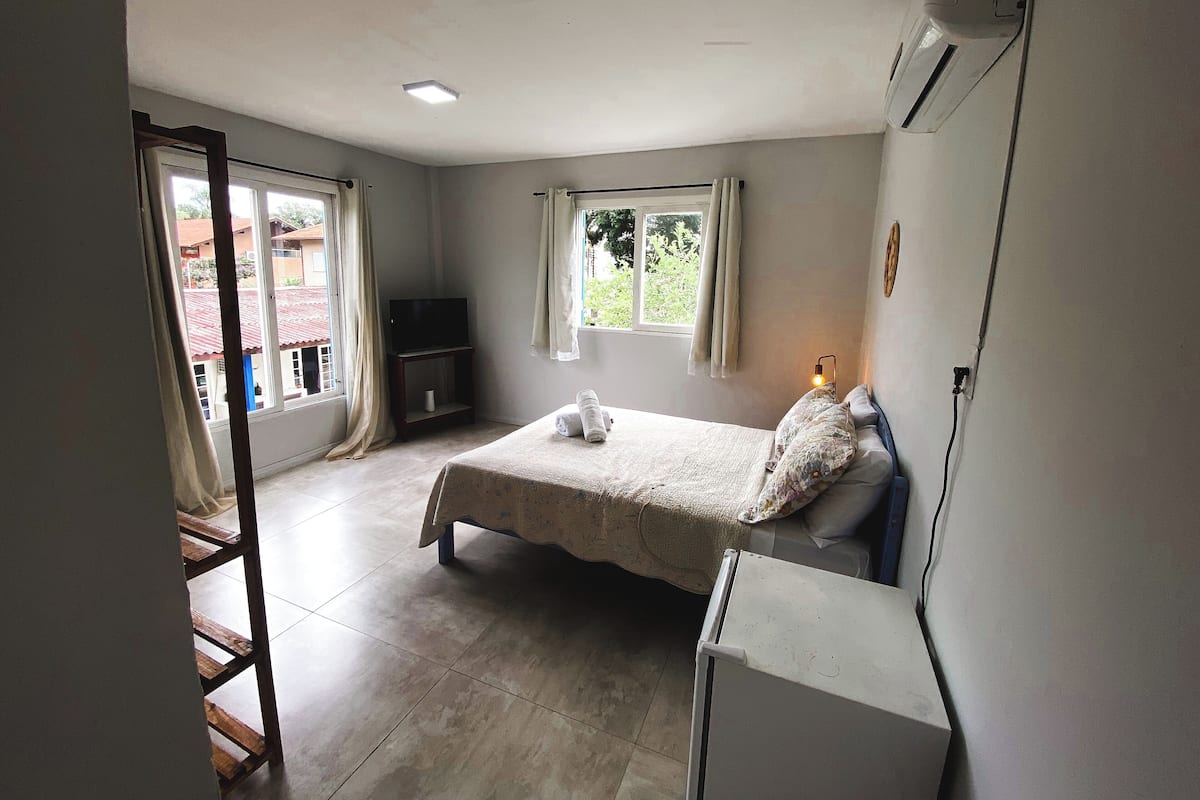 Chambre Double Classique, 1 chambre | 1 chambre, bureau, espace de travail pour ordinateur portable