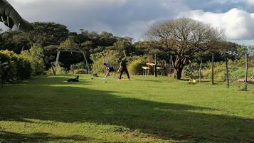 Phòng 4 dành cho gia đình | Bộ đồ giường cao cấp, chăn bông, nệm có lớp đệm bông