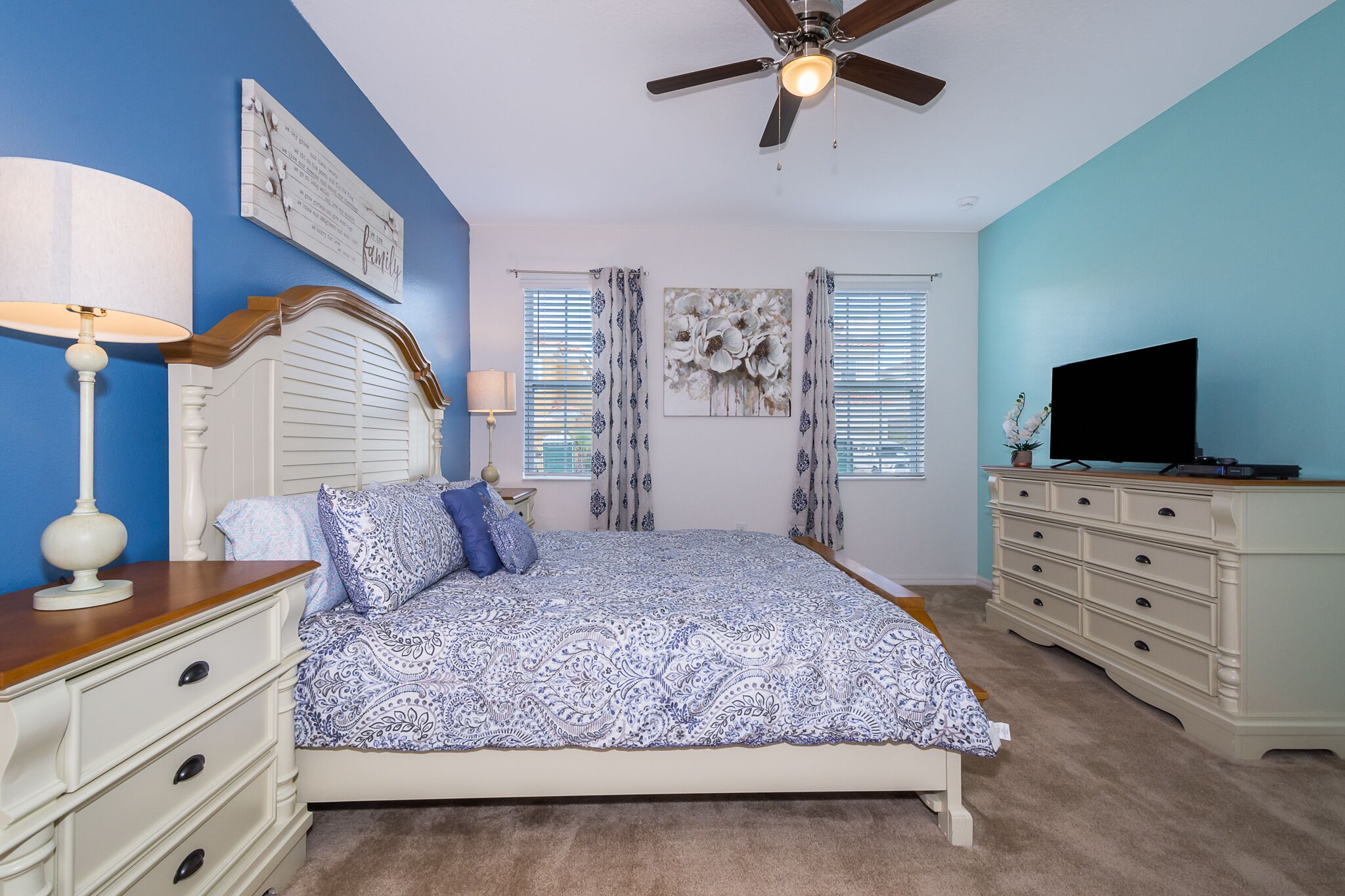 11 bedrooms, iron/ironing board, free wifi, bed sheets