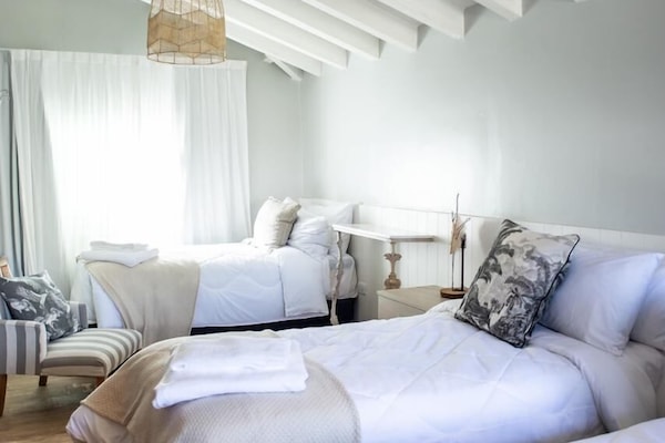 Superior Triple Room | In-room safe, individually decorated, individually furnished, free WiFi