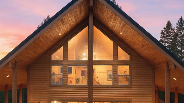 Exterior - Imperial Elk Lodge-10 Miles to YNP+Sauna+Hot Tub+Wifi+AC (Island Park)
