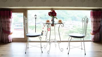 Peppermint/Jasmine/Chamomile | Restauration dans la chambre