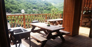 Terrace/patio - Jirisan 1 Night 2 Days Pension (Gurye)