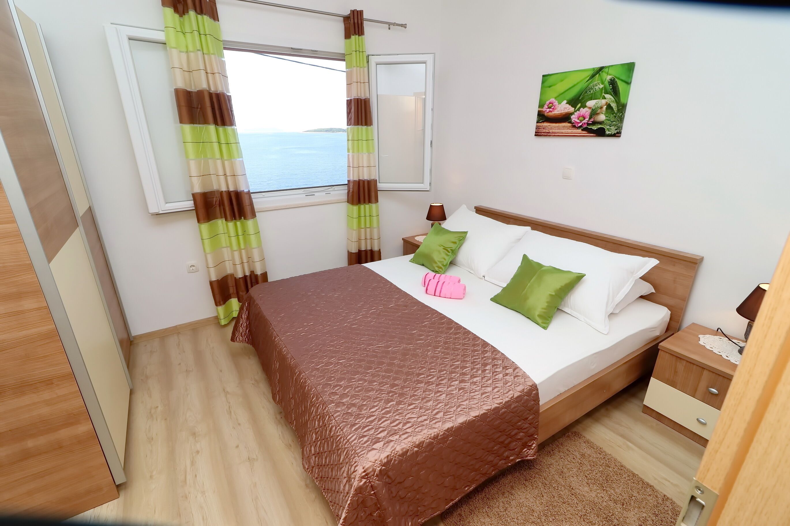 3 makuuhuonetta, Wi-Fi, vuodevaatteet