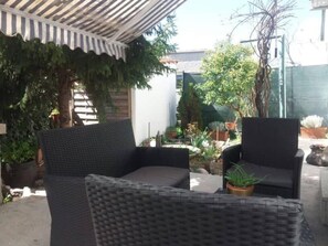 Terrace/patio - Holiday Home Spalato - Three-Bedroom Holiday Home with Terrace (Split)