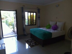 Quarto executivo | Frigobar, cofres nos quartos, escrivaninha