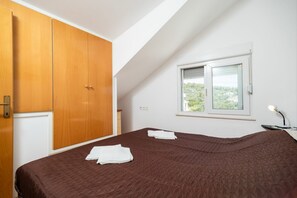 2 Schlafzimmer, Bügeleisen/Bügelbrett, WLAN, Bettwäsche