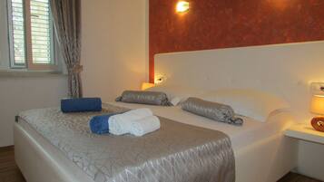 1 dormitorio, Internet, ropa de cama