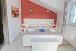 1 bedroom, Internet, bed sheets