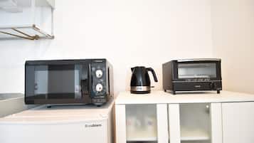 Kamar Twin (with Extra Bed) | Microwave