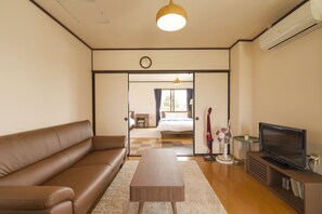 House (Private Vacation Home) | Ruang tamu | TV skrin rata 