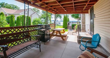 Willow Cove: Wine Country and Lake Living