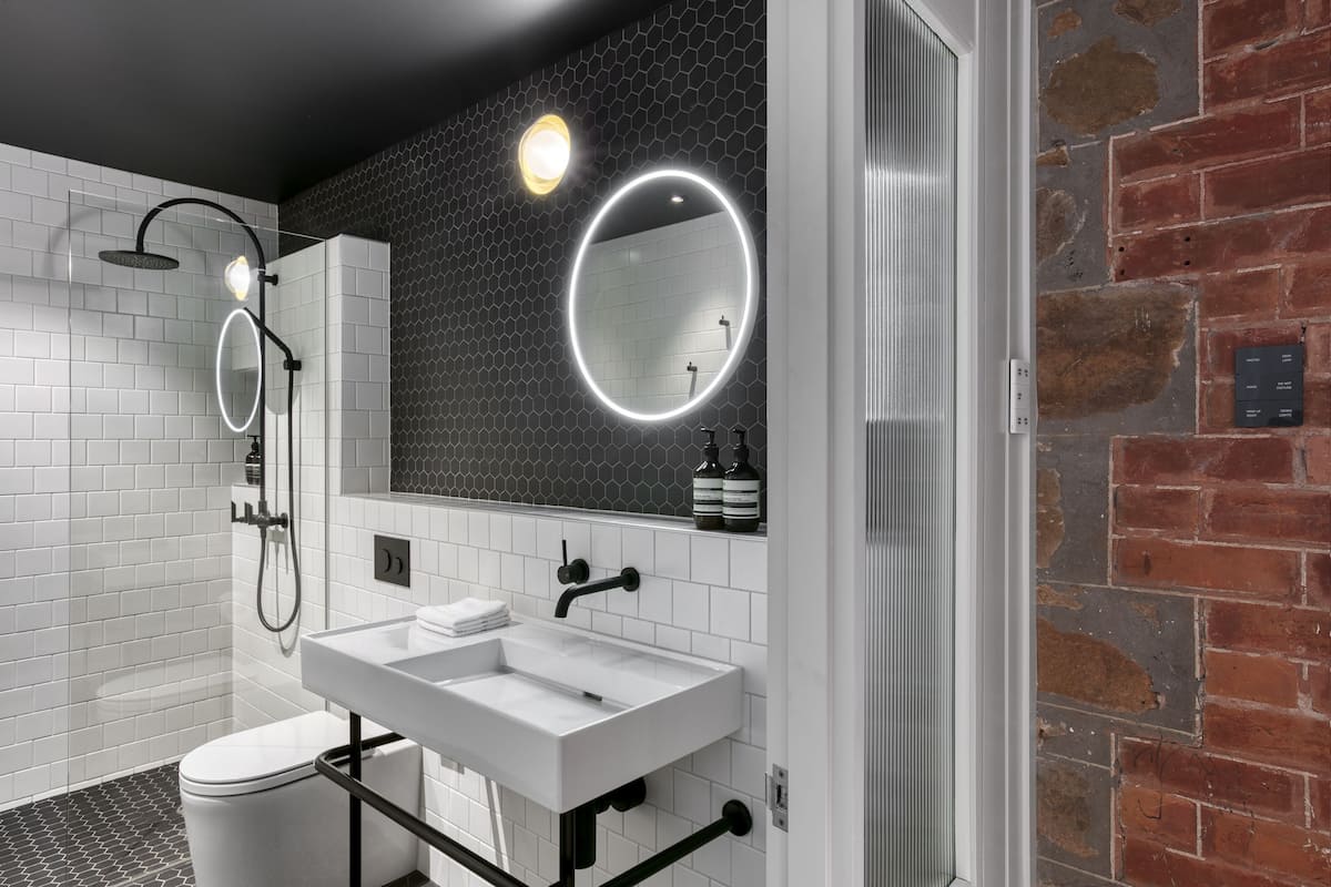parlour | bathroom | shower, rainfall showerhead, designer toiletries, hair dryer