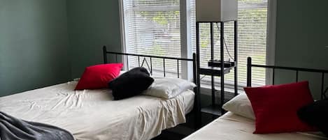 2 chambres, bureau, fer et planche Ă repasser, Wi-Fi gratuit