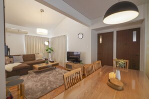 Living room - Pine House in Araha (Chatan)