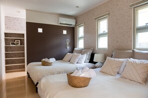 Private Vacation Home | 3 bedrooms, free WiFi - K's Cozy House (Ginowan)