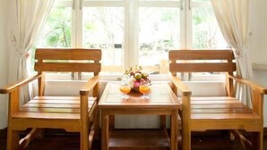 Romantic Double or Twin Room | In-room dining - Tanaosri Resort (Pranburi)