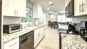 Villa, Multiple Beds (Gorgeous Renovated Moonmist with Cour) | Private kitchen - Gorgeous Renovated Moonmist With Courtyard (Siesta Key)