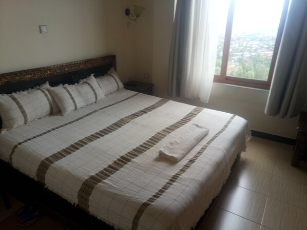 Deluxe Single Room | Desk, free WiFi - Honey Land Hotel (Lalibela)