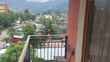 Schreibtisch, kostenloses WLAN