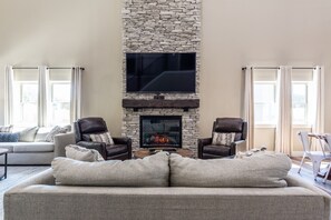 Smart TV, fireplace, video games, ping pong