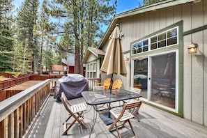 House, 3 Bedrooms | Balcony