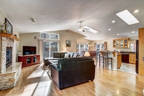 Maison, 3 chambres | Salle de séjour