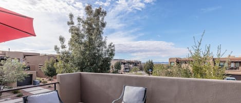 Townhome, Multiple Beds (The Governor's Mansion) | Terrace/patio
