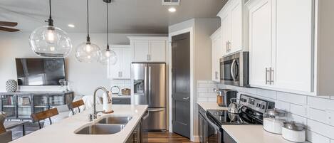 Stadtwohnung, Mehrere Betten (The Governor's Mansion) | Eigene Küche | Ofen, Toaster, Gefrierschrank, Eiswürfelbereiter