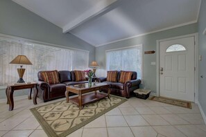 Living room - Peacock Bungalow - Right (Siesta Key)